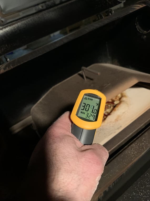 Green Mountain Grills pizza attachment lid temperature